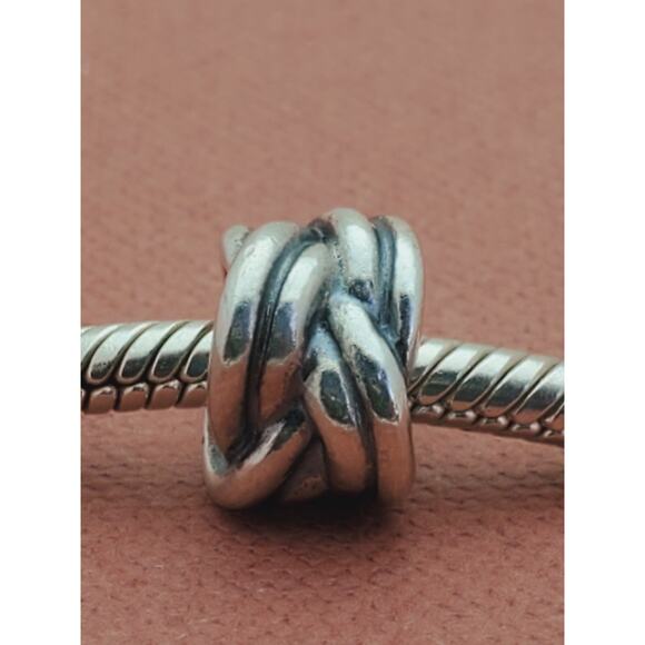 PANDORA Love Knot Charm in 925 Sterling Silver 790484 - Picture 2 of 7